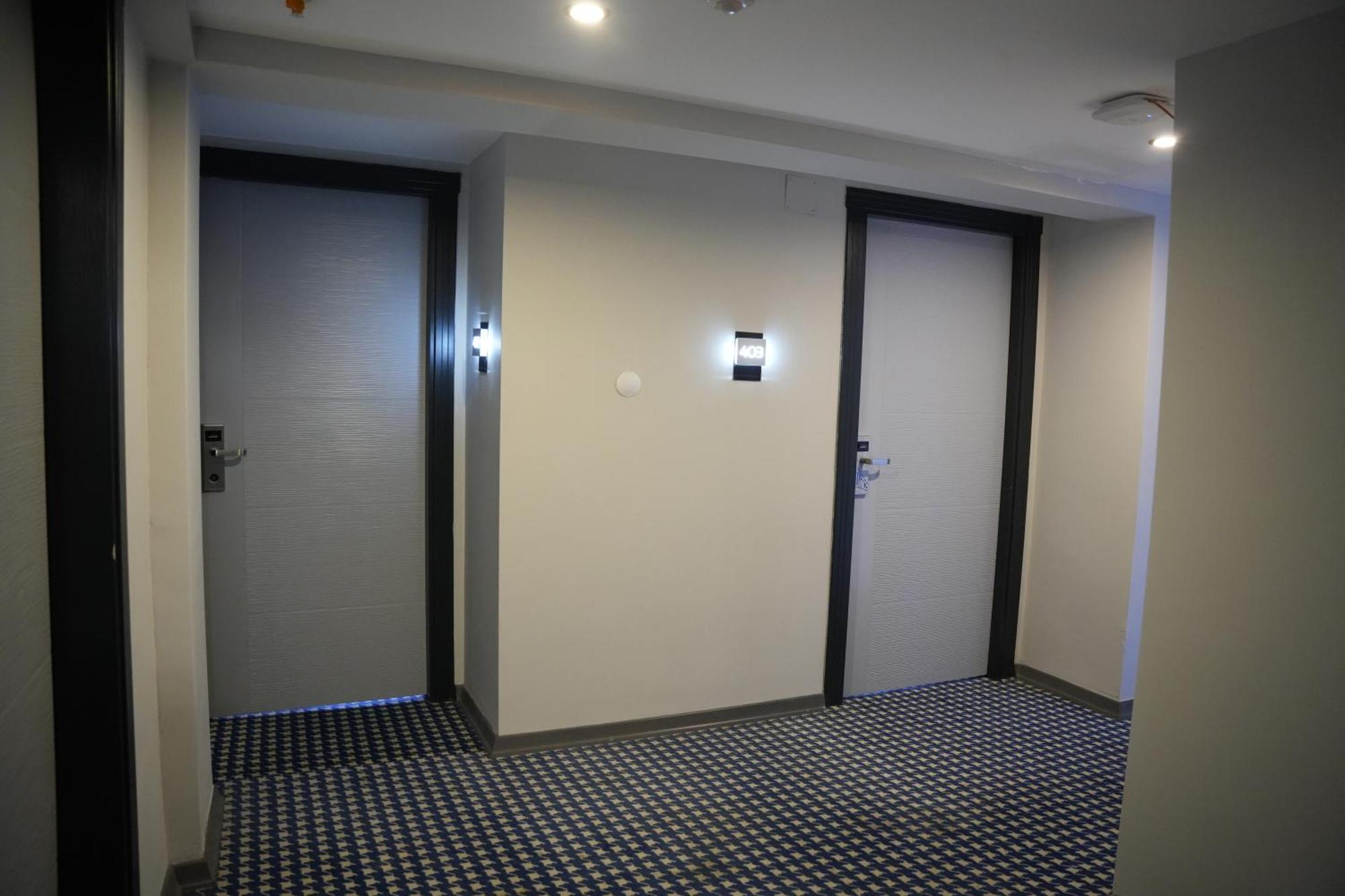 Eniza Hotel Mersin  Exterior photo